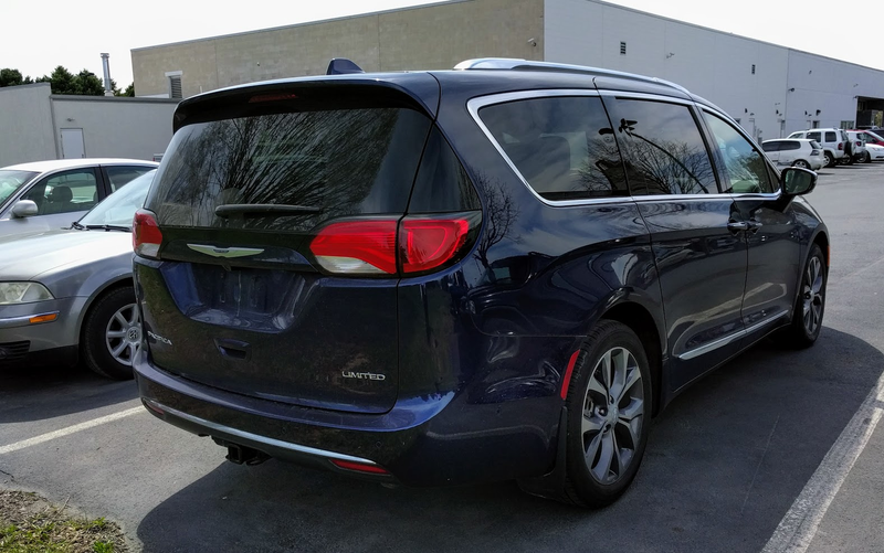 Illustration for article titled 2017 Chrysler Pacifica: The (Short) Oppo Review